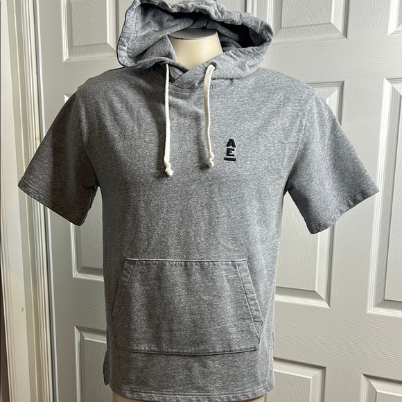 American Eagle Gray Short Sleeve Hoodie with Pocket S - Picture 1 of 6